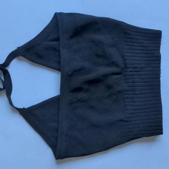 XS/S Hera Black Knit Camisole - Picture 5 of 13